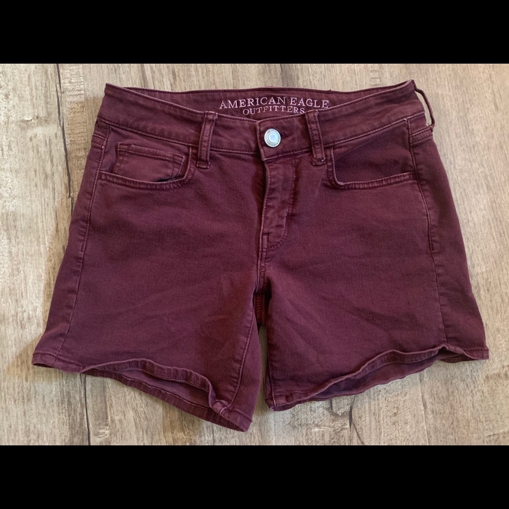 American Eagle AE Size 2 midi shorts Maroon